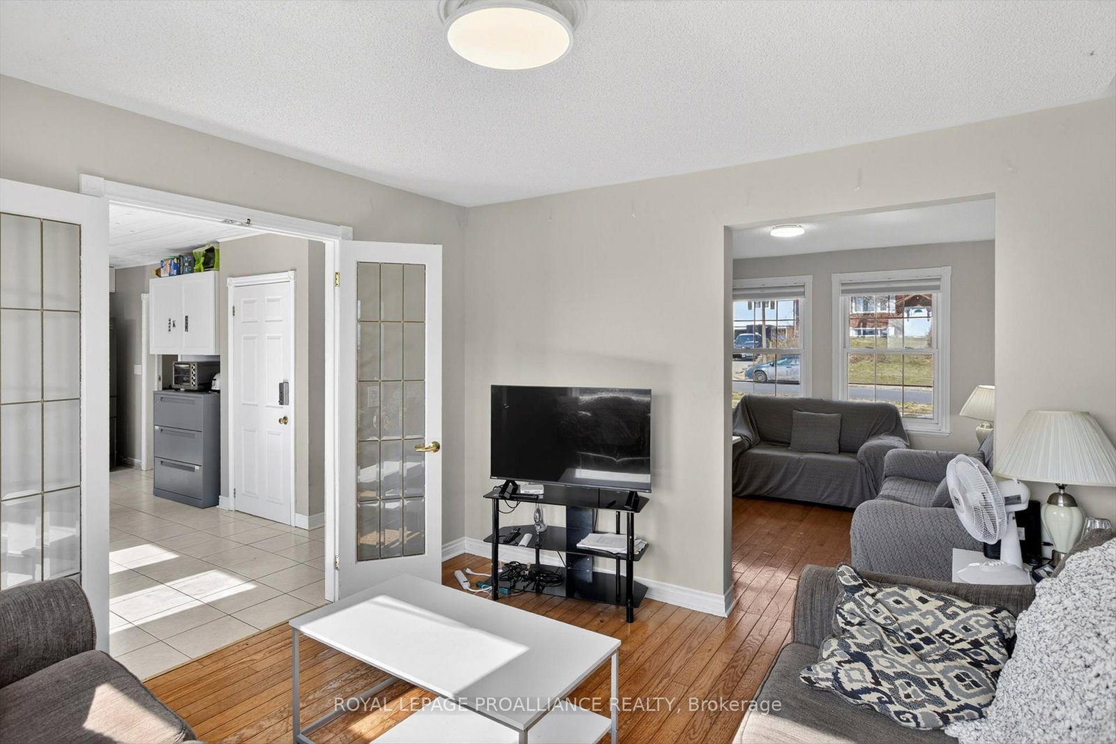 Detached House for sale at 1539 Cherryhill Road, Peterborough, Ontario, K9K 1A7 - Monaghan Ward 2 - MLS: X12989544