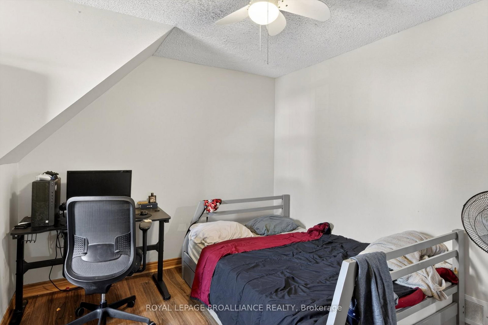 Detached House for sale at 1539 Cherryhill Road, Peterborough, Ontario, K9K 1A7 - Monaghan Ward 2 - MLS: X12989544