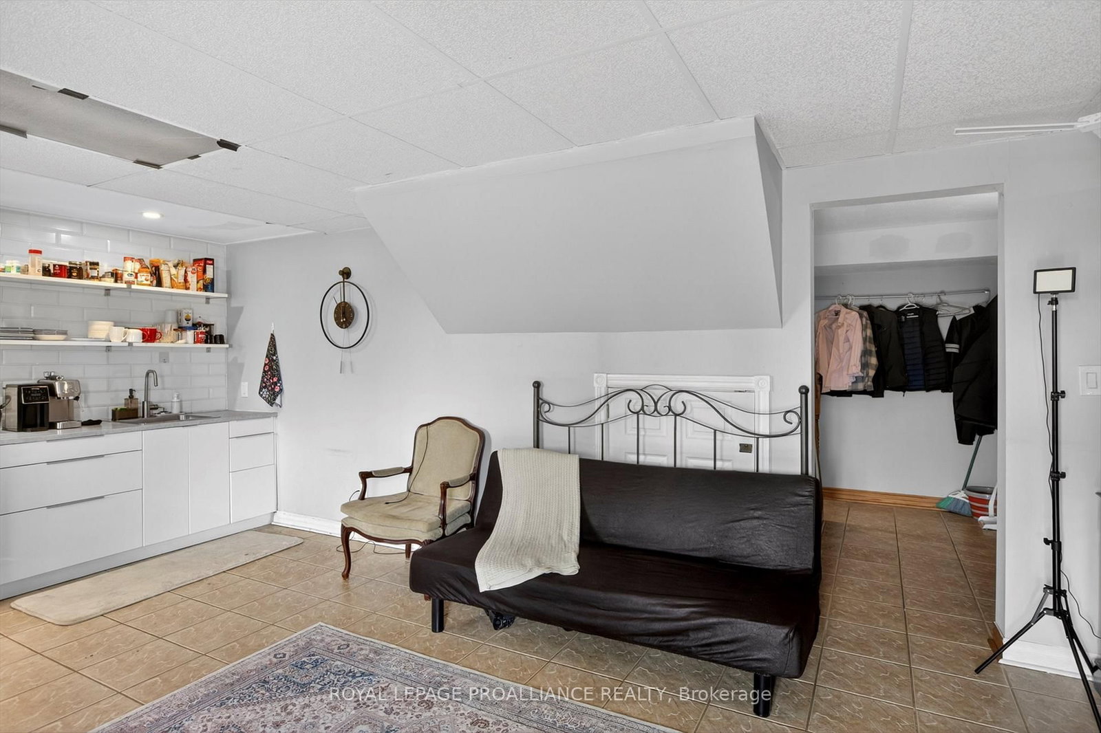 Detached House for sale at 1539 Cherryhill Road, Peterborough, Ontario, K9K 1A7 - Monaghan Ward 2 - MLS: X12989544