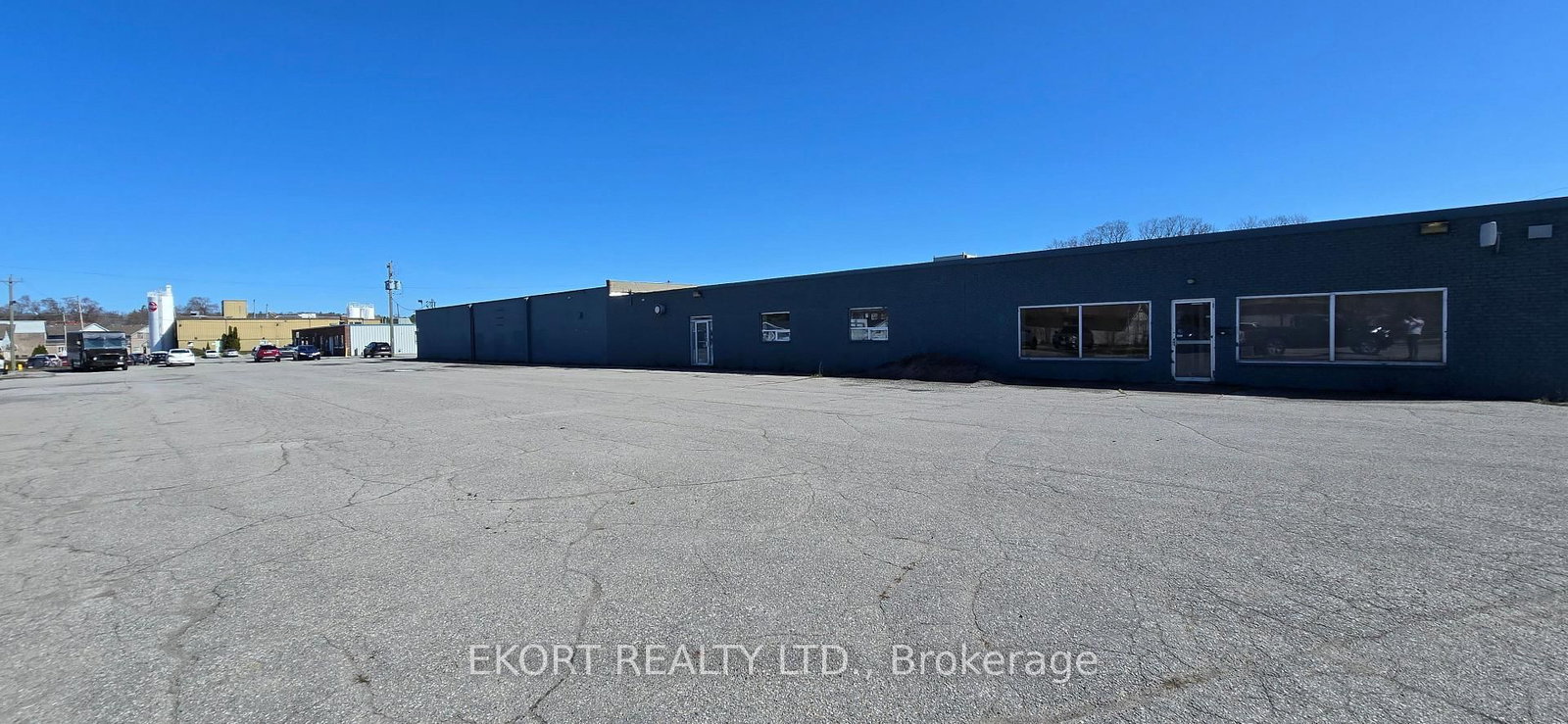 10 Canal Street - Photo 2