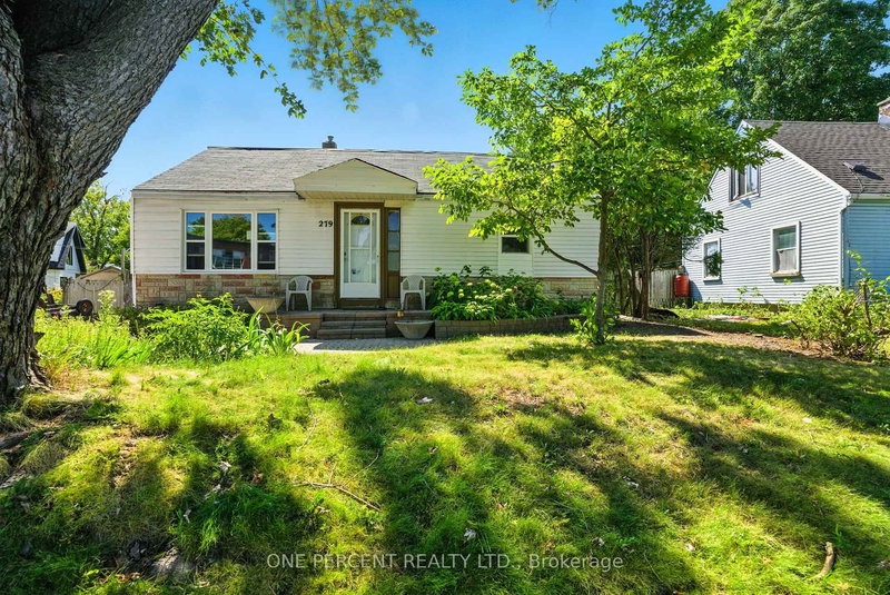 home for sale on 279 Anna Avenue