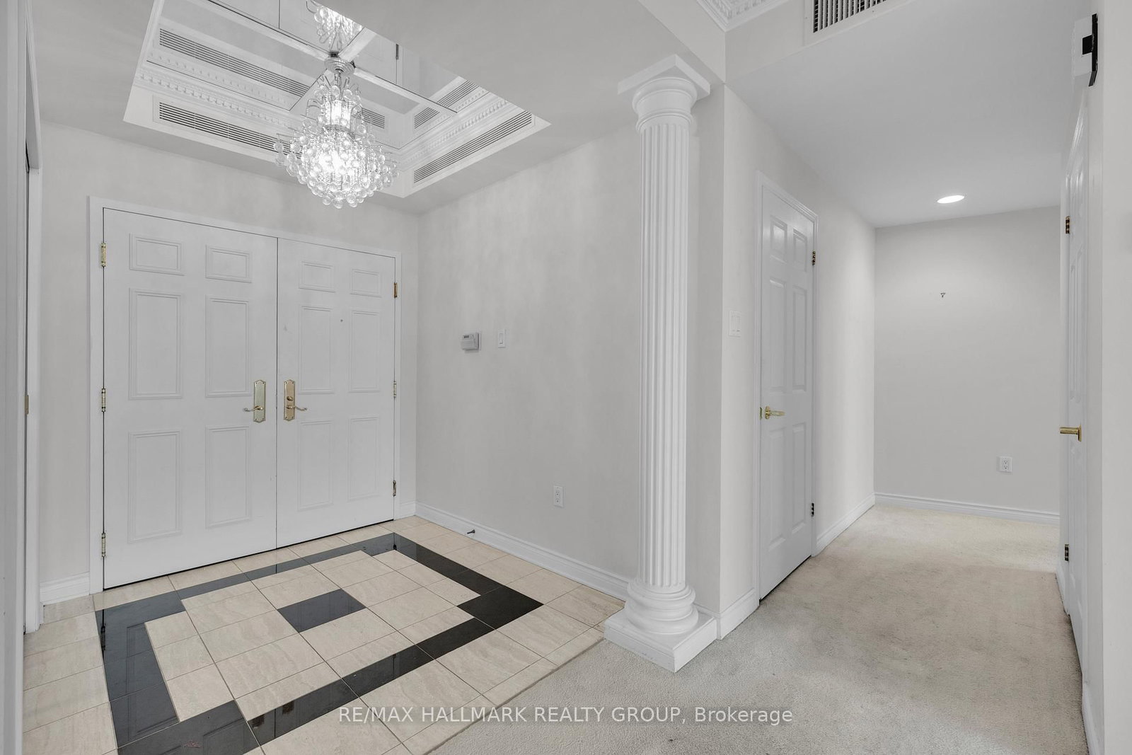 1480 Riverside Drive, Unit 2204 - Photo 14