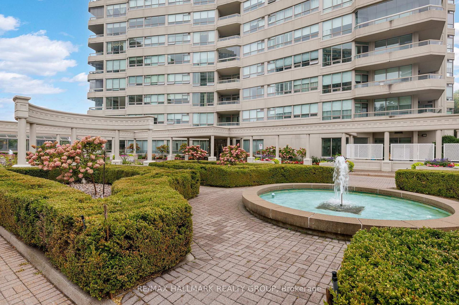 1480 Riverside Drive, Unit 2204 - Photo 36