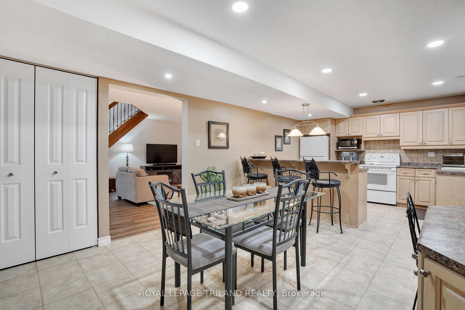 Detached House for sale at 31 Edgehill Road, London North, Ontario, N6G 2T2 - North F - MLS: X12989836