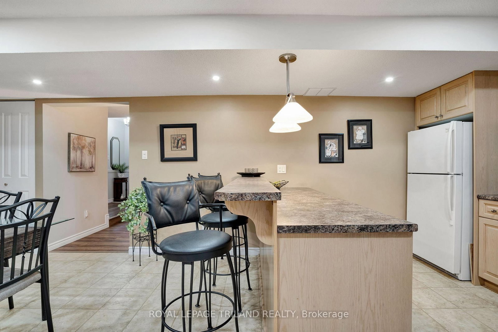 Detached House for sale at 31 Edgehill Road, London North, Ontario, N6G 2T2 - North F - MLS: X12989836