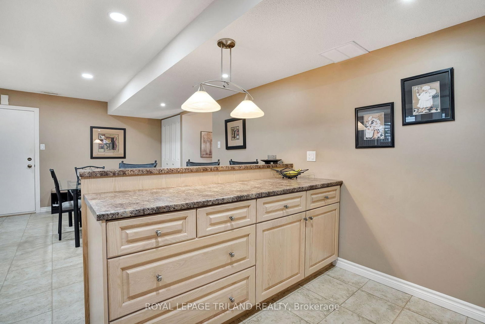 Detached House for sale at 31 Edgehill Road, London North, Ontario, N6G 2T2 - North F - MLS: X12989836