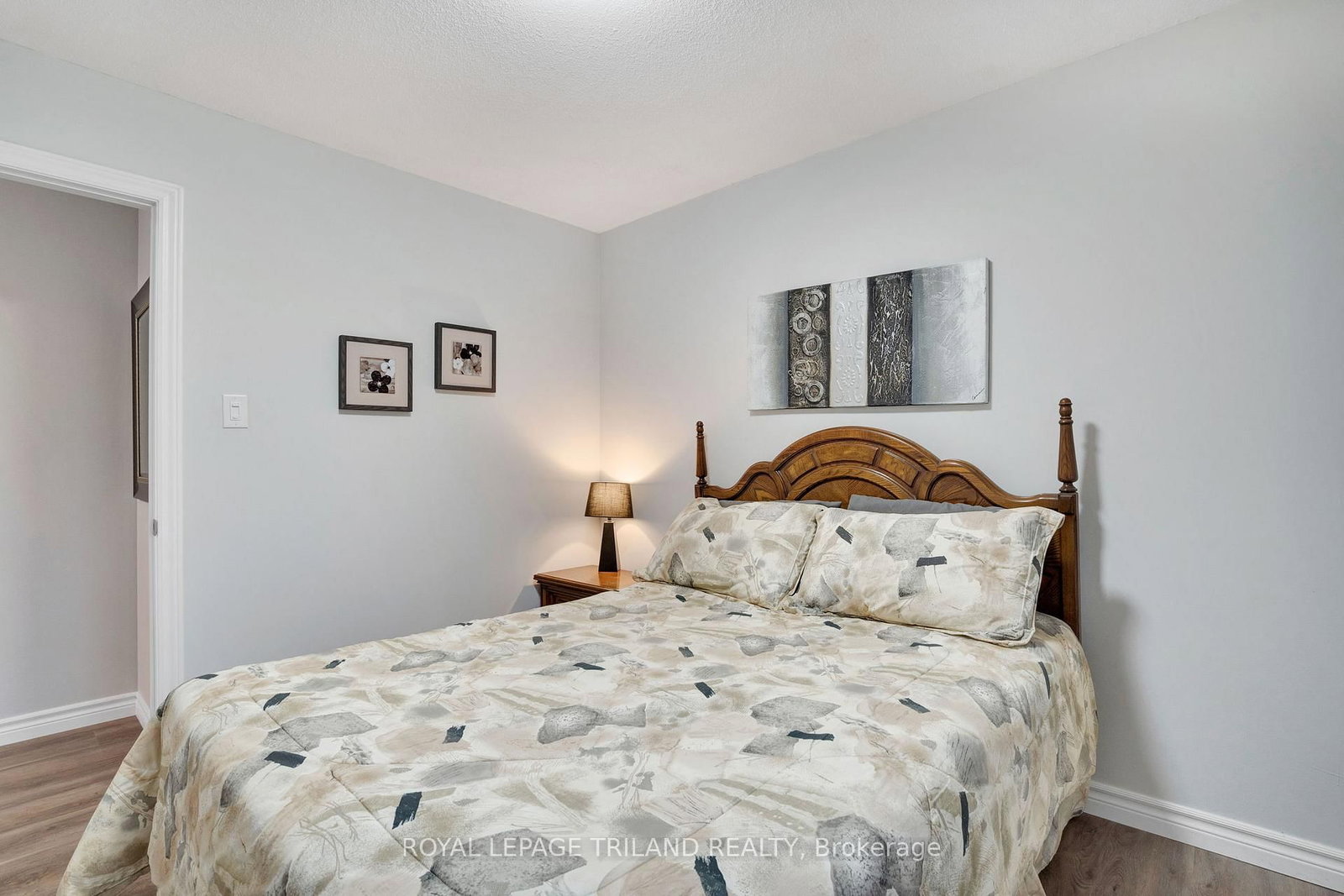 Detached House for sale at 31 Edgehill Road, London North, Ontario, N6G 2T2 - North F - MLS: X12989836