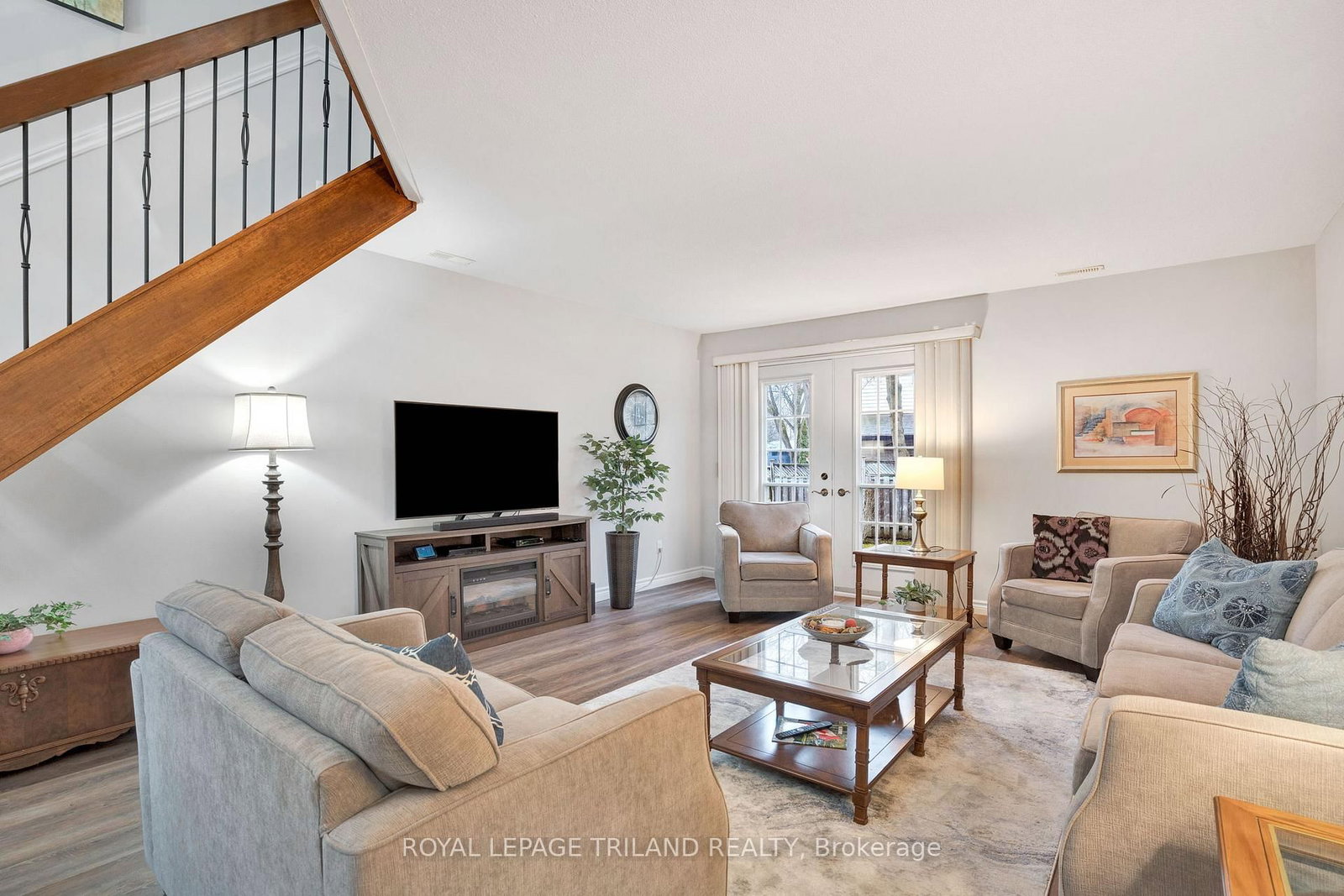 Detached House for sale at 31 Edgehill Road, London North, Ontario, N6G 2T2 - North F - MLS: X12989836