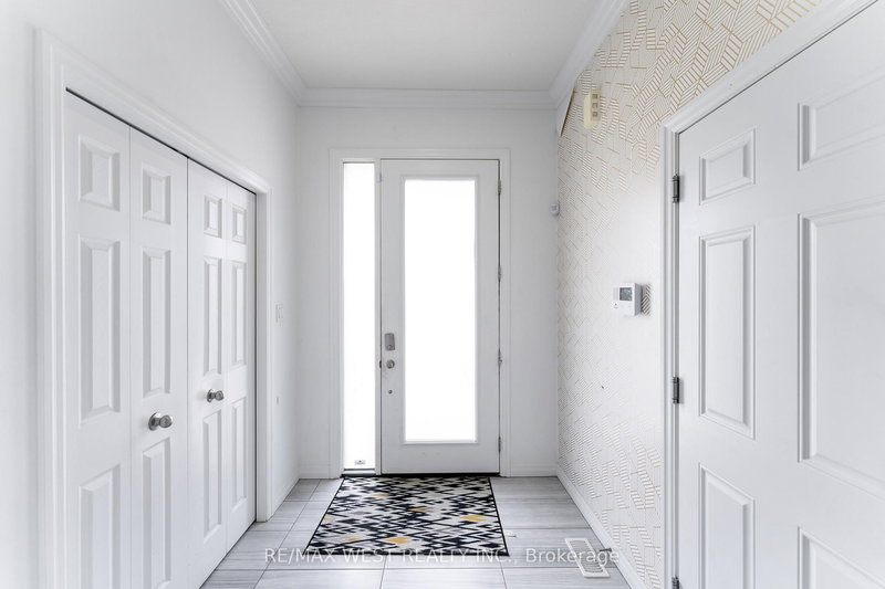 301 Freure Dr, Cambridge, N1S 0B5 | Image 2