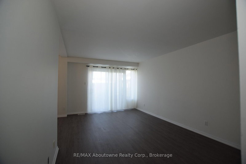 25 - 176 Henry St, Brantford, N3S 5C8 | Image 2