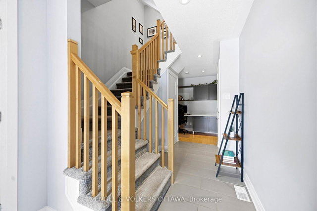 122 Nutting Crescent