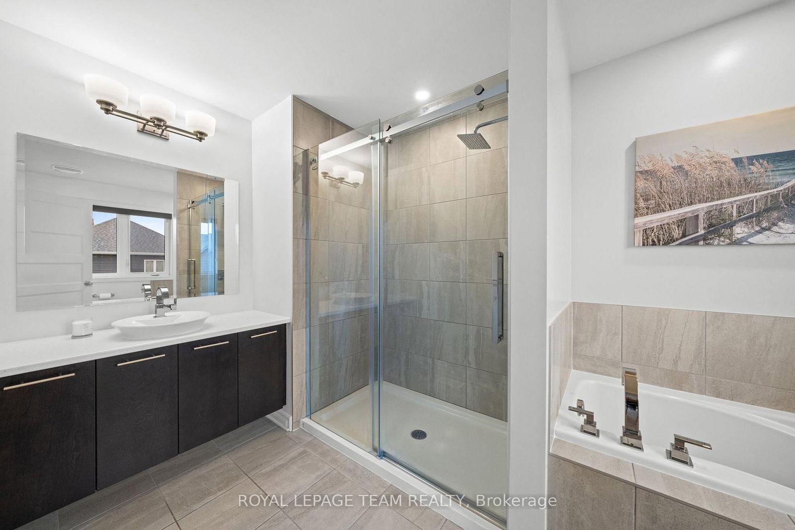 1160 Beckett Crescent - Photo 23