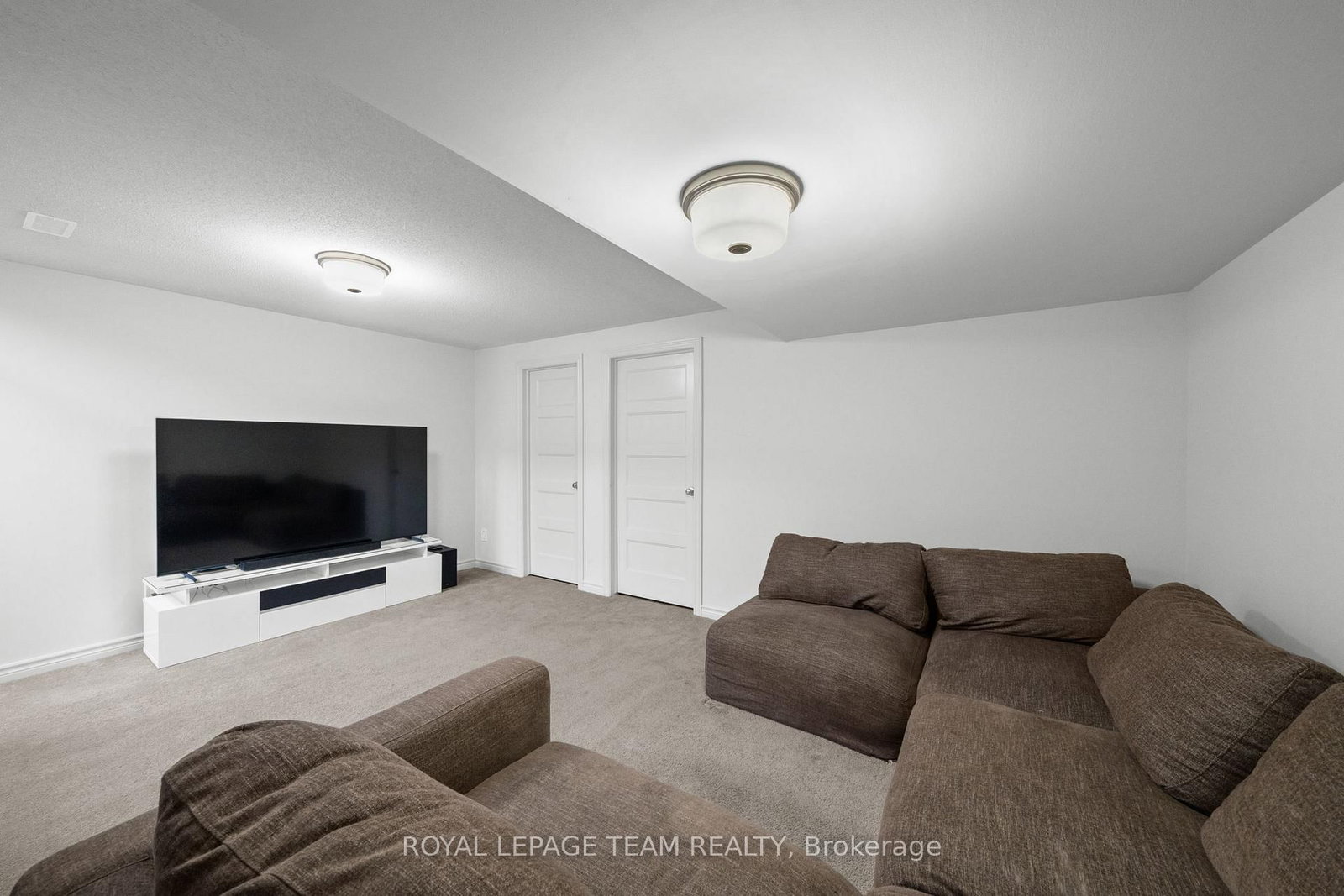 1160 Beckett Crescent - Photo 37