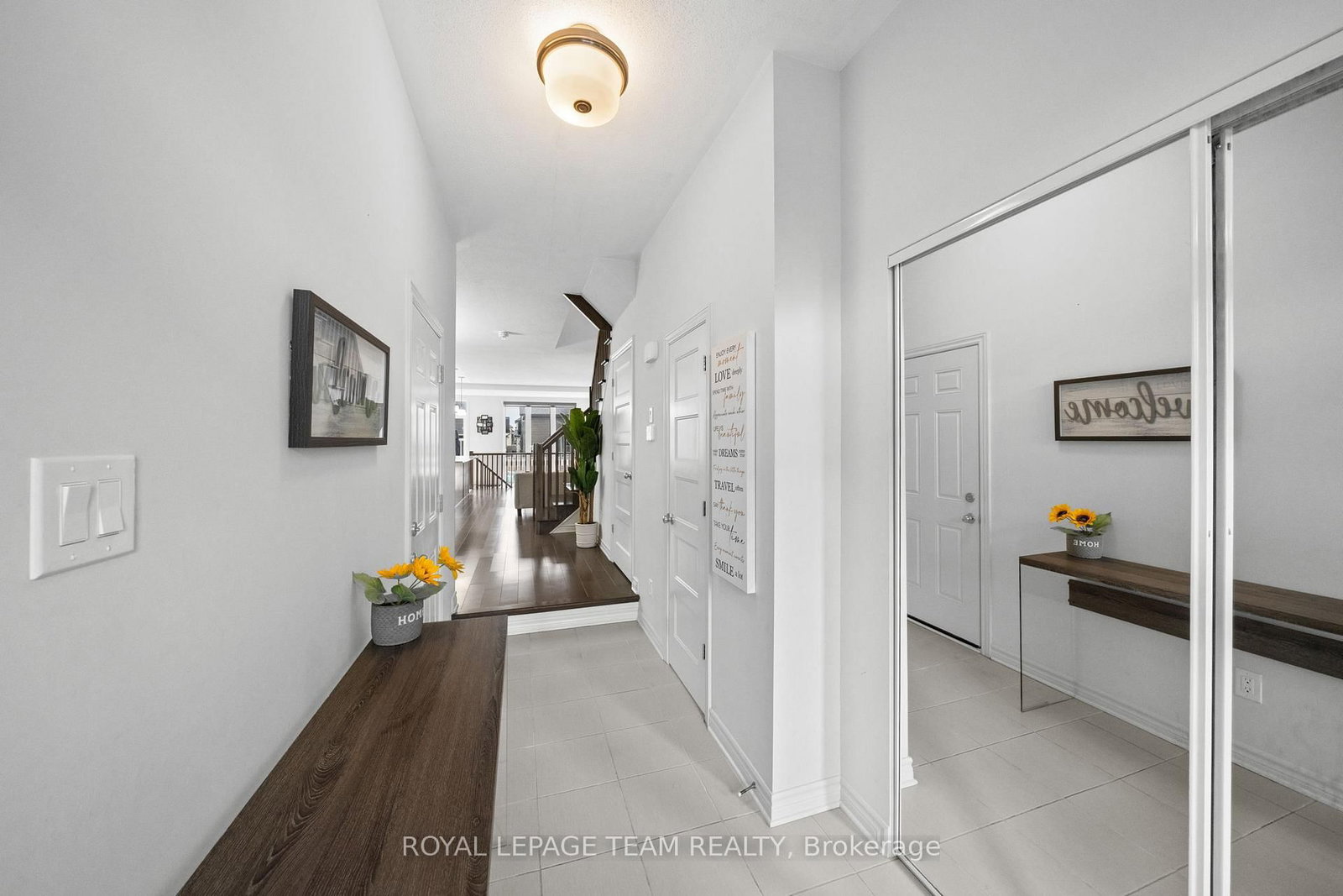 1160 Beckett Crescent - Photo 4