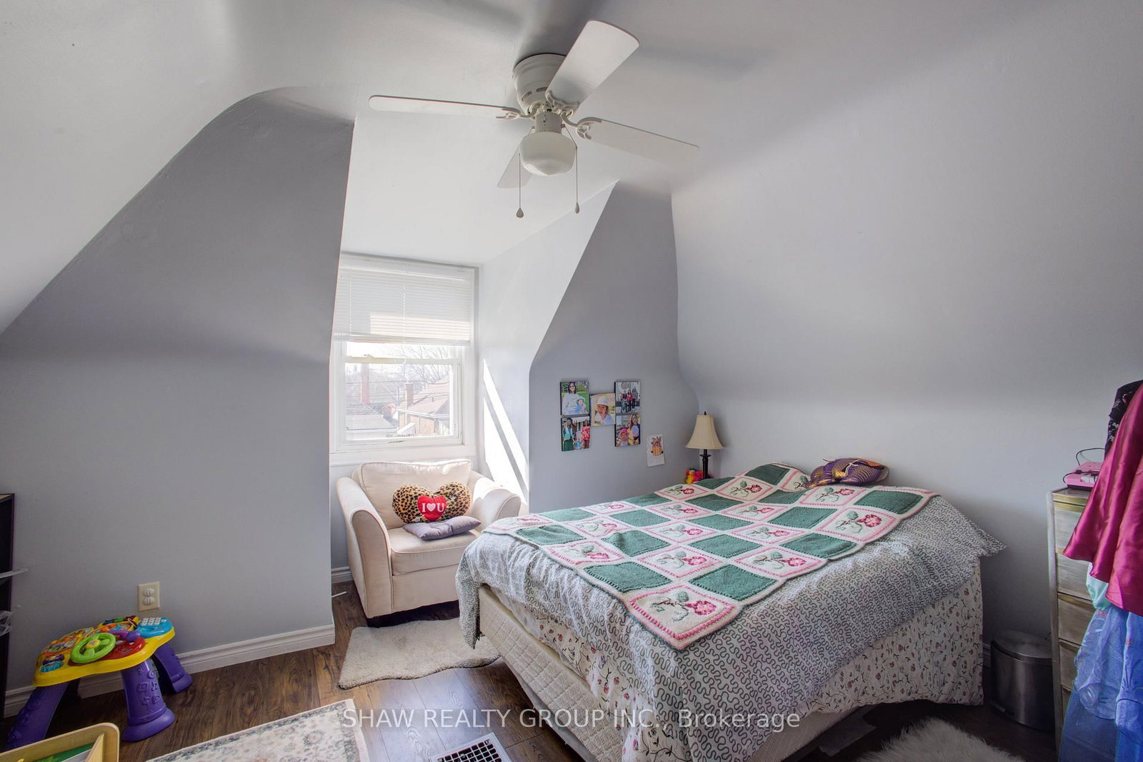 Listing Image 22