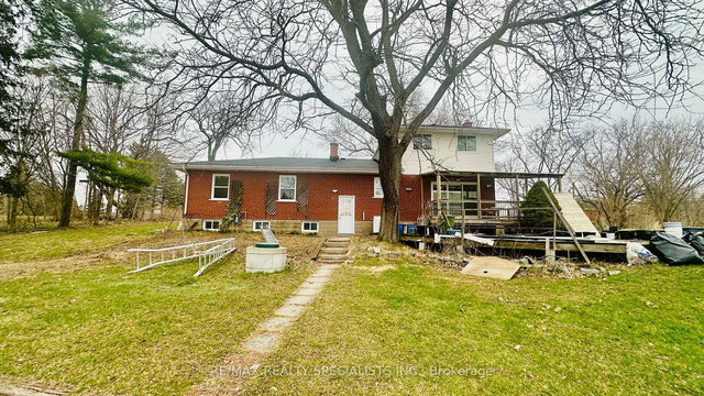 1722 Concession 2 Road W