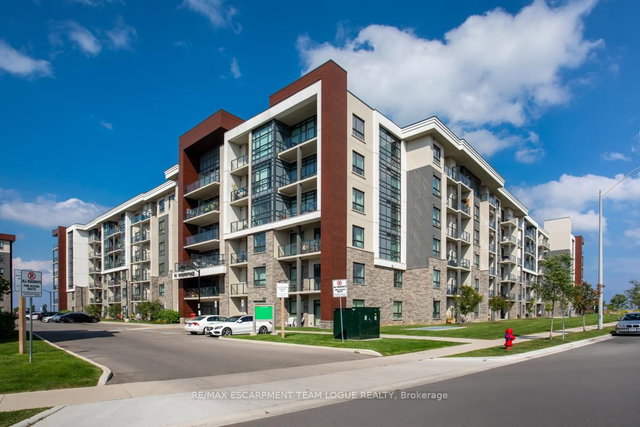 128 - 101 Shoreview Place