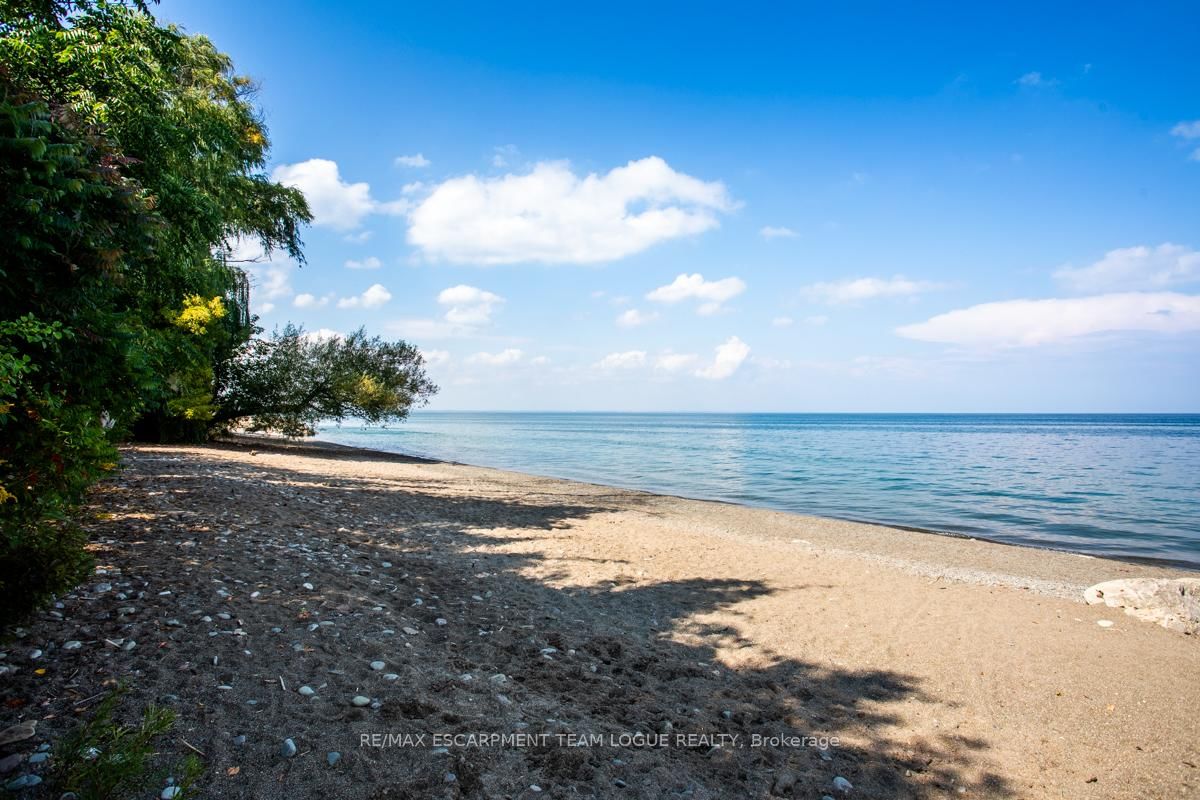 Condo for lease at 128-101 Shoreview Place, Hamilton, Ontario, L8E 0K2 - Stoney Creek - MLS: X12990070