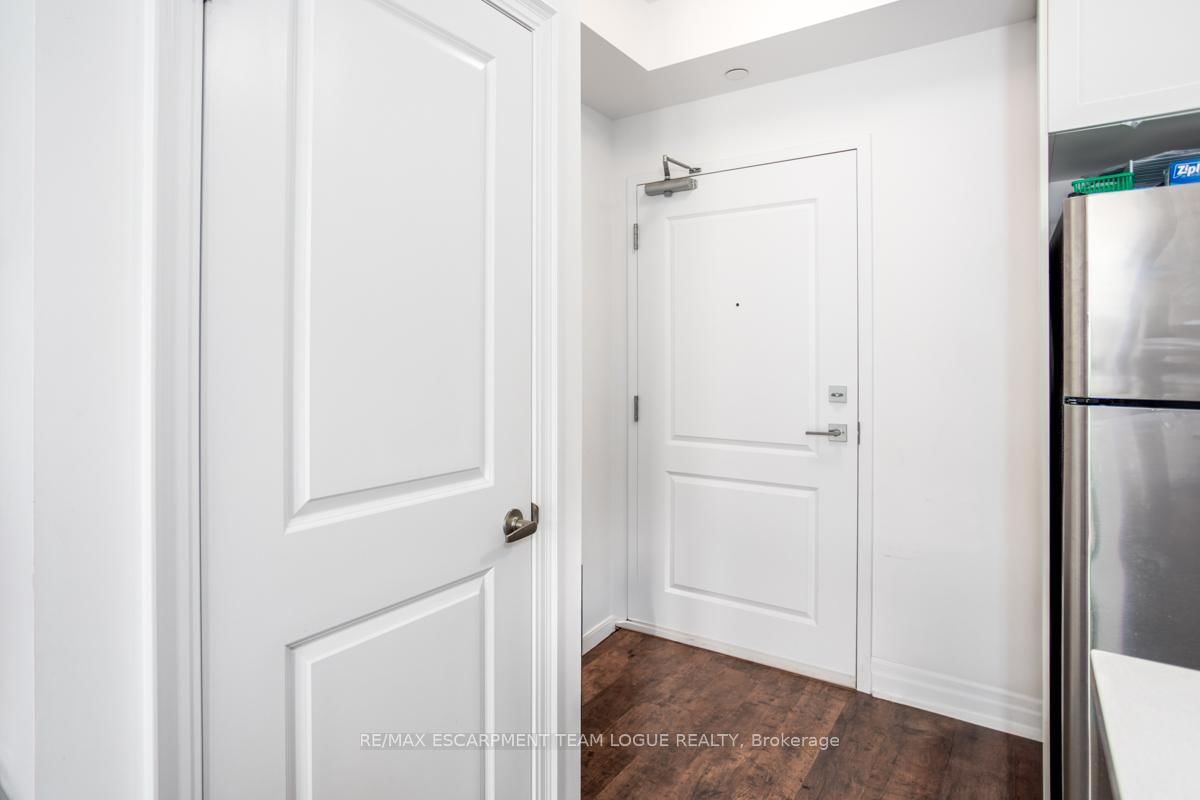 Condo for lease at 128-101 Shoreview Place, Hamilton, Ontario, L8E 0K2 - Stoney Creek - MLS: X12990070