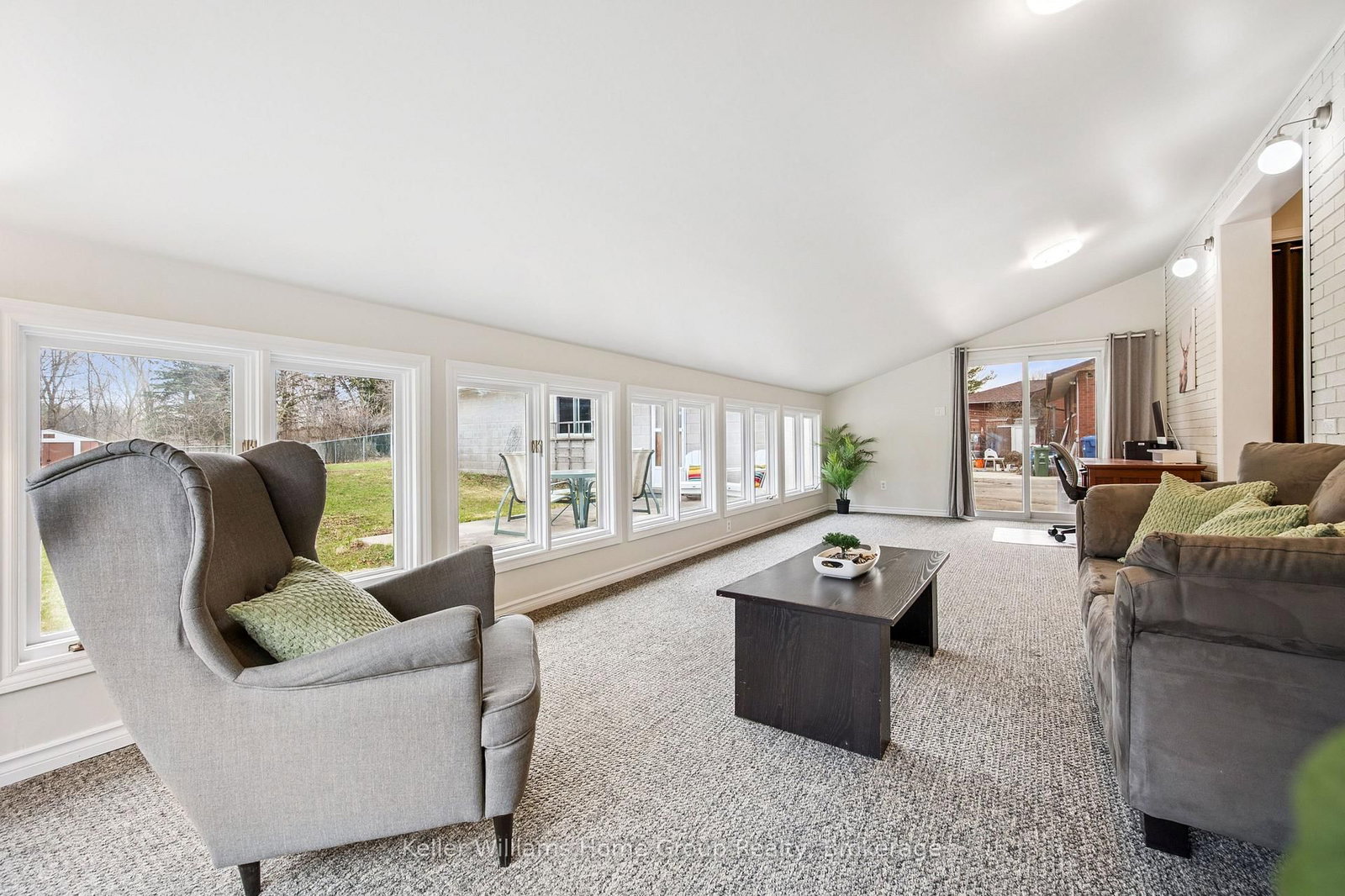 23 Hastings Boulevard - Photo 22