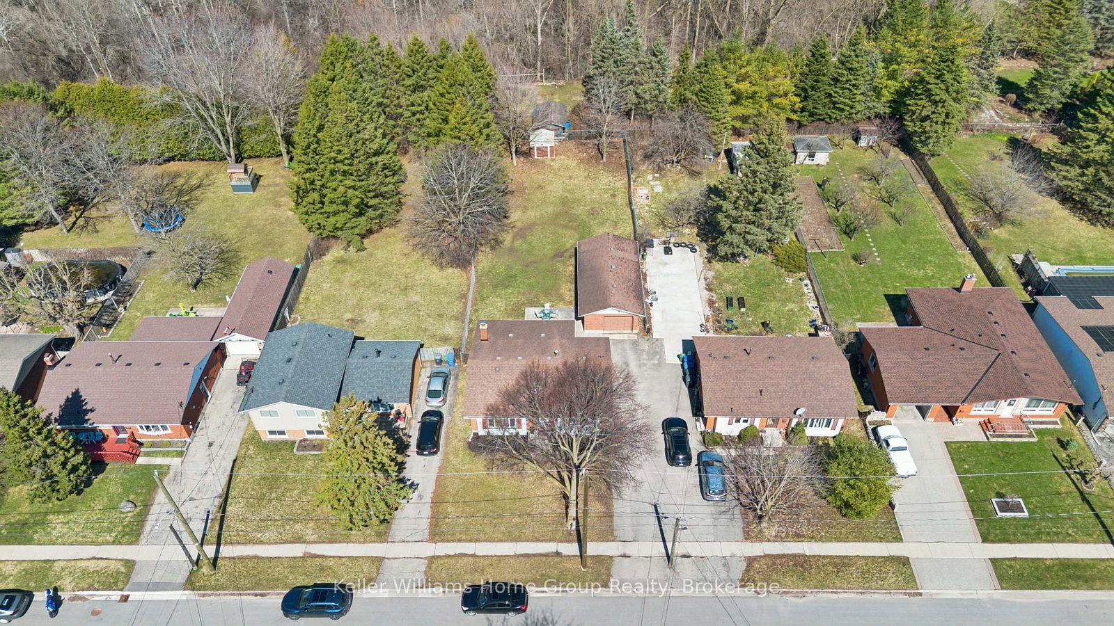 23 Hastings Boulevard - Photo 42