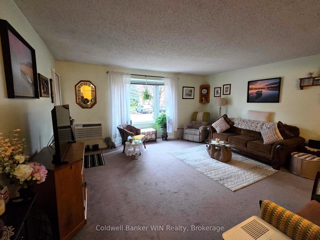 108 - 440 Durham Street W