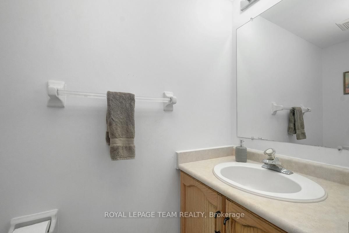 4 Thornbury Crescent - Photo 11