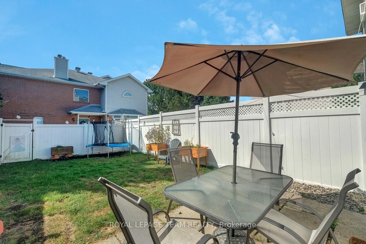 4 Thornbury Crescent - Photo 20