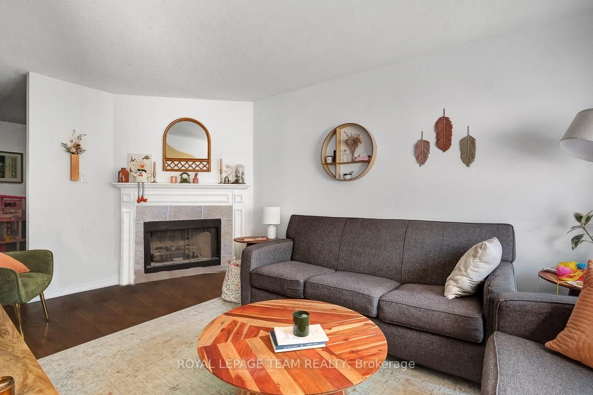 4 Thornbury Crescent - Photo 5