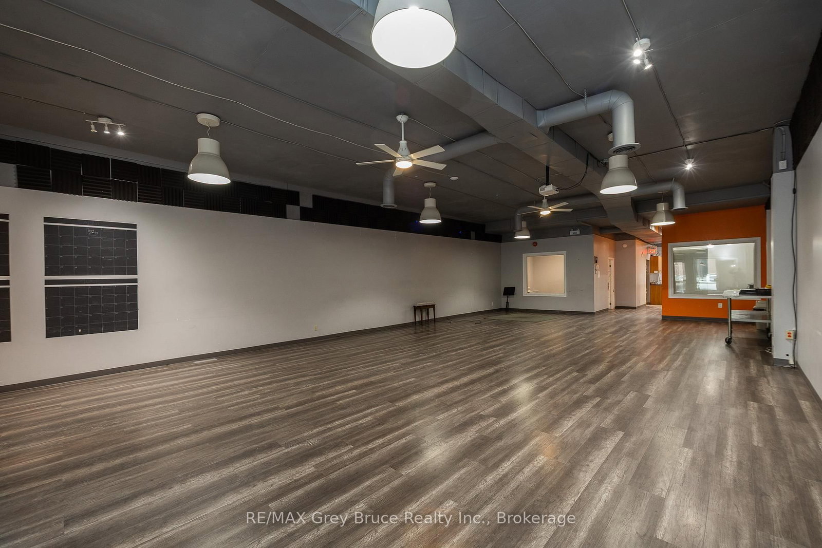827 E 2nd Avenue • Owen Sound, ON photo 8