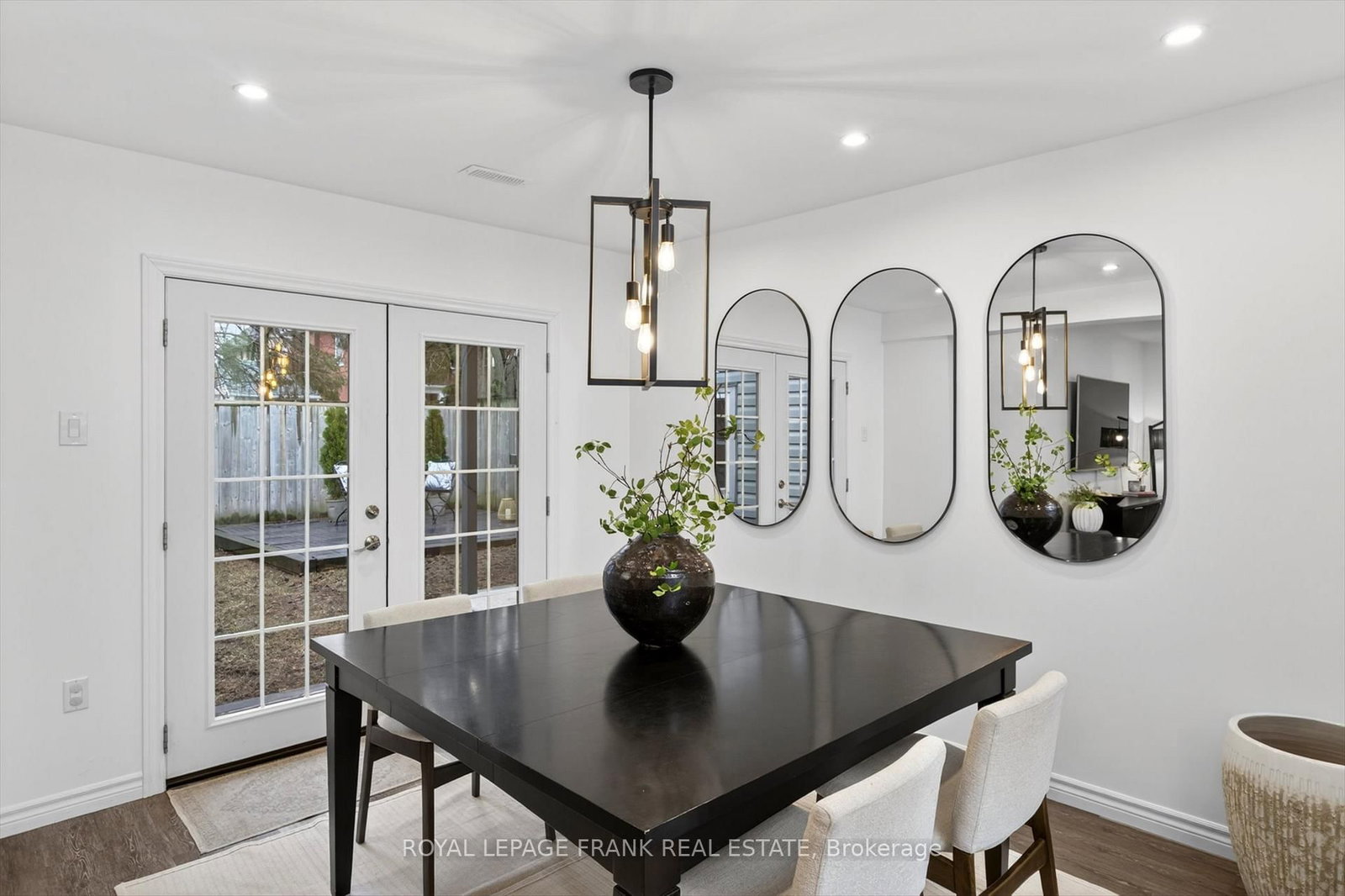 Detached House for sale at 113 Princess Street, Peterborough, Ontario, K9J 2A8 - Town Ward 3 - MLS: X12990314