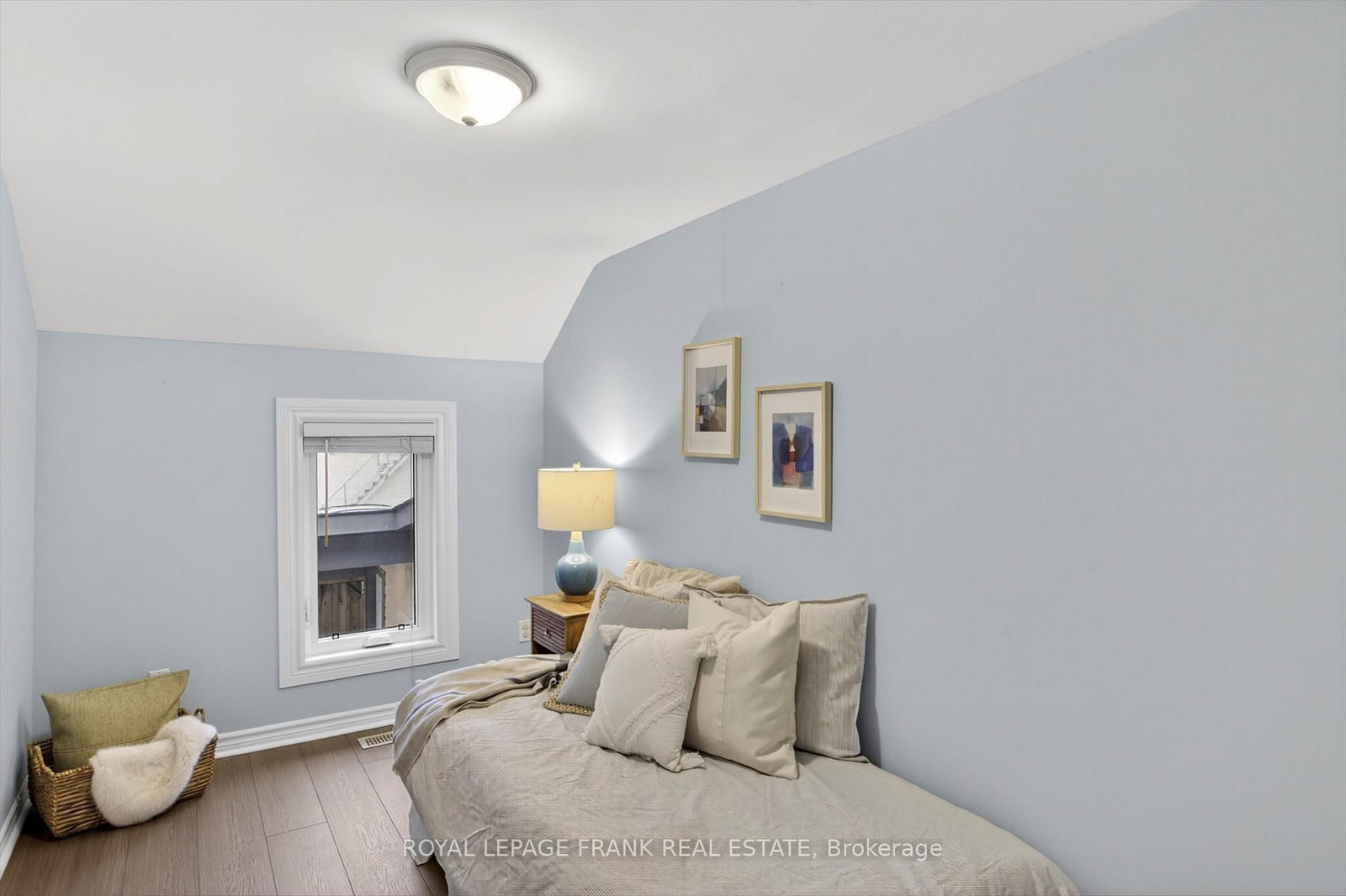 Detached House for sale at 113 Princess Street, Peterborough, Ontario, K9J 2A8 - Town Ward 3 - MLS: X12990314