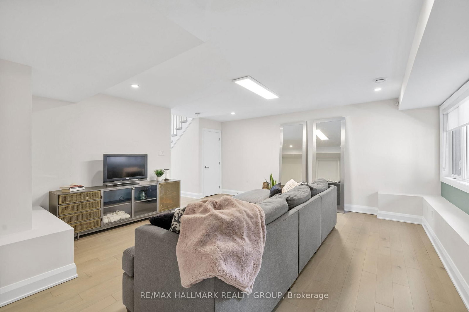 101 Tay Street - Photo 35