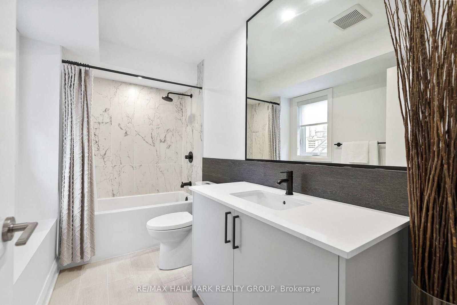 101 Tay Street - Photo 36