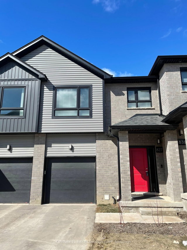 827 KLEINBURG Drive E