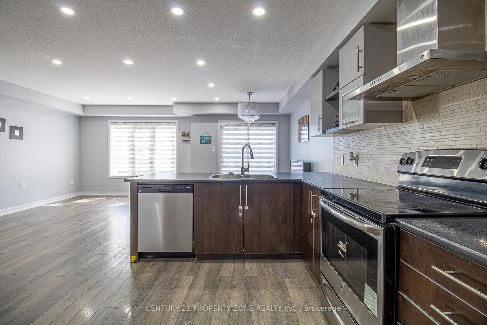 144 Crafter Crescent - Photo 8