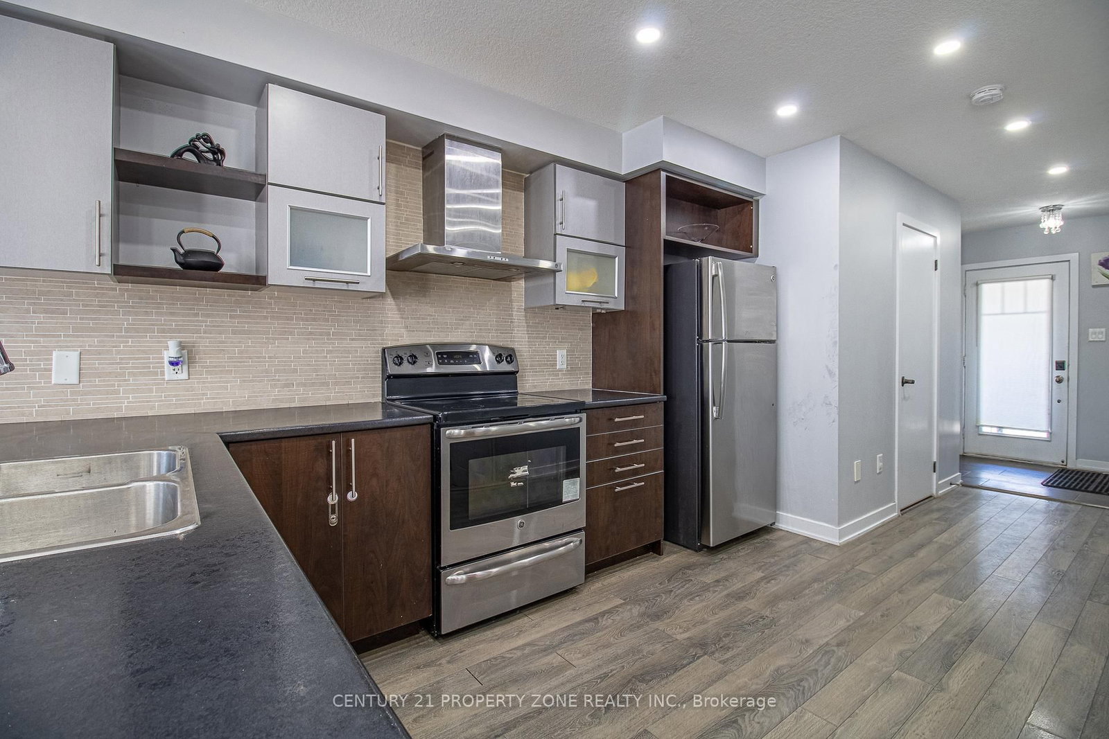 144 Crafter Crescent - Photo 9