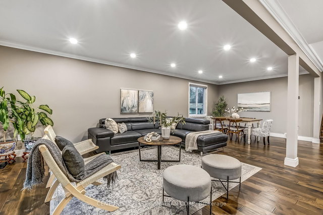 68 Golfview Crescent