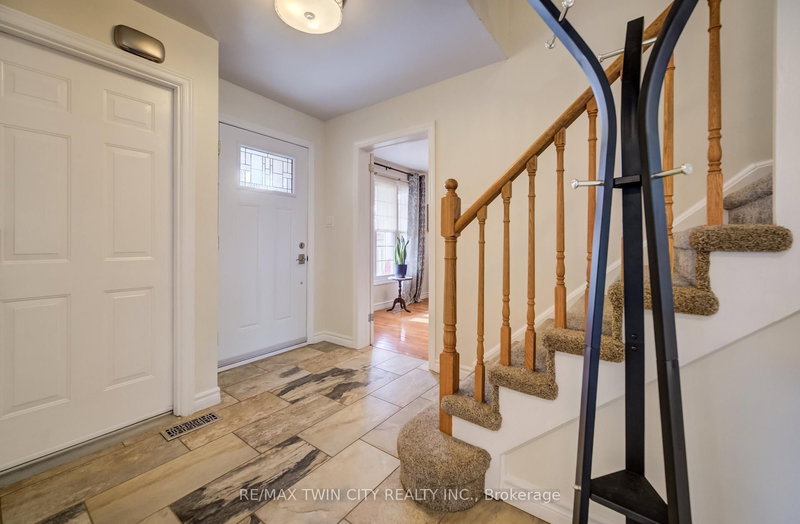 150 Bayne Cres, Cambridge, N1T 1K4 | Image 3