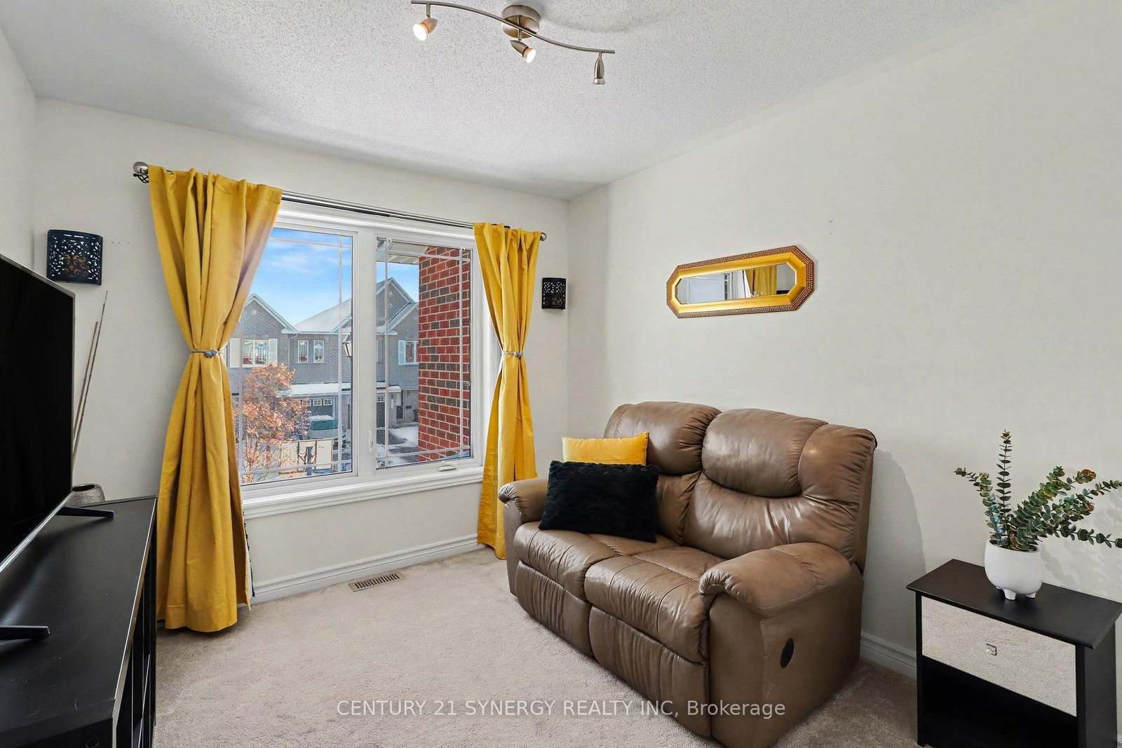 Townhouse for sale at 114 Silvermoon Crescent, Ottawa, Ontario, K4A 0P9 - Avalon East - MLS: X12990586