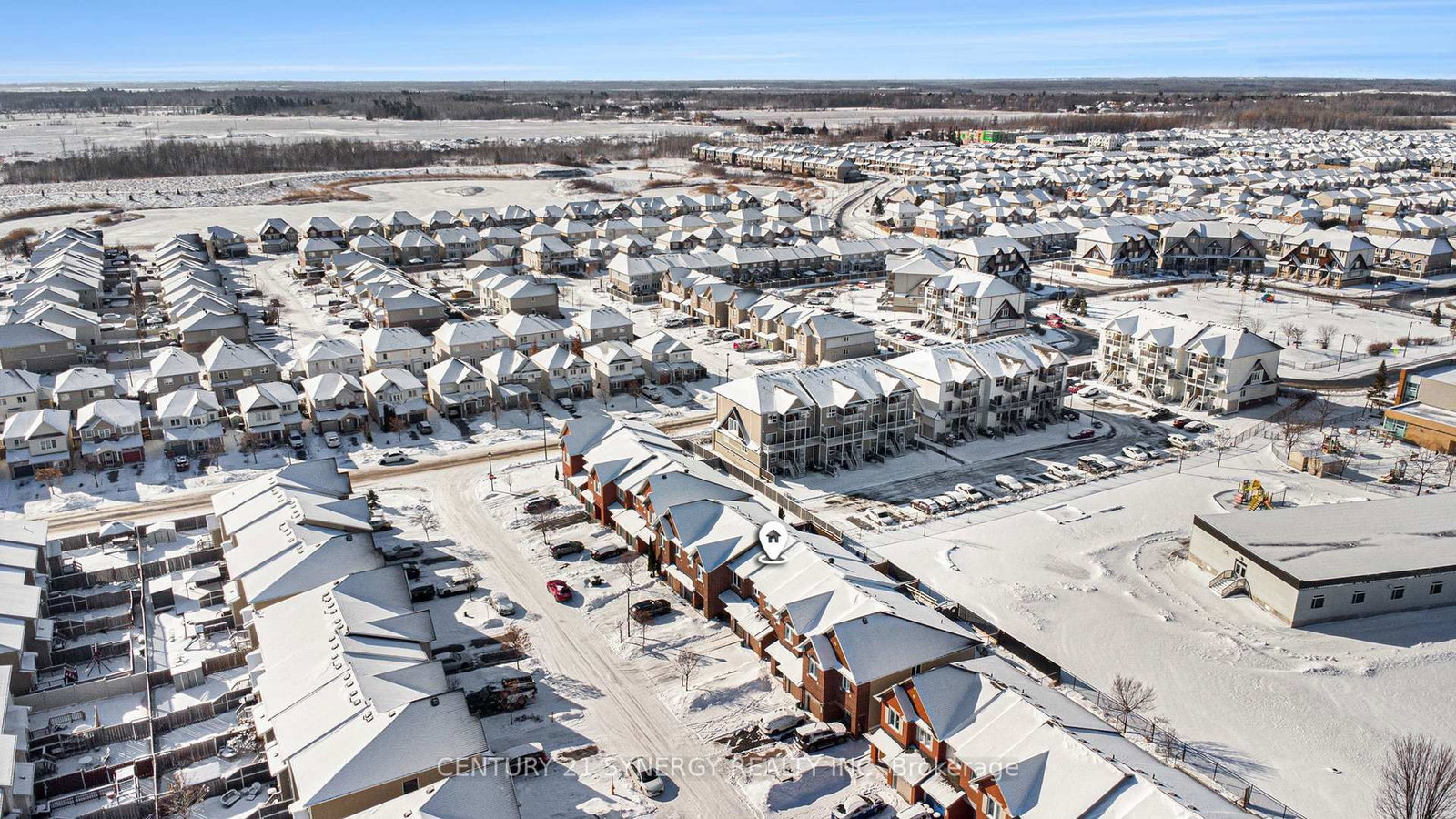 Townhouse for sale at 114 Silvermoon Crescent, Ottawa, Ontario, K4A 0P9 - Avalon East - MLS: X12990586