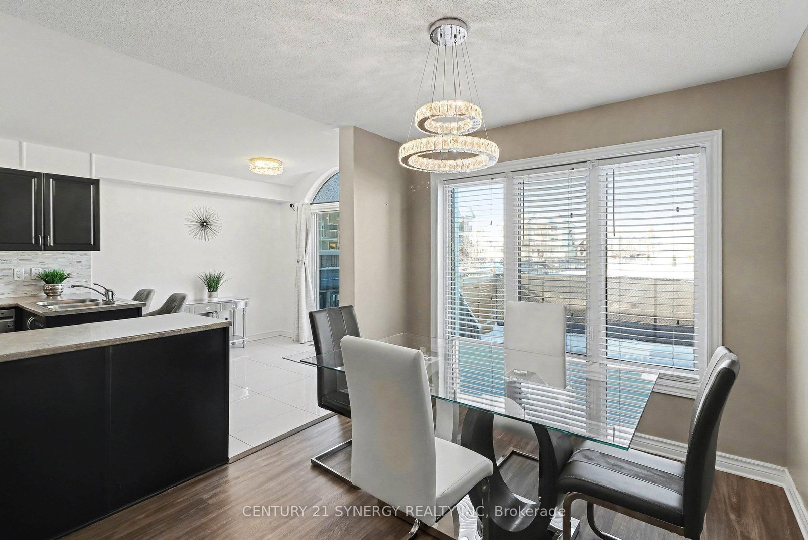 Townhouse for sale at 114 Silvermoon Crescent, Ottawa, Ontario, K4A 0P9 - Avalon East - MLS: X12990586