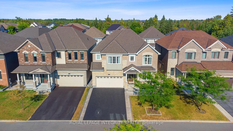 49 Hawks Landing Cres, Stittsville, K2S 1W1 | Image 2
