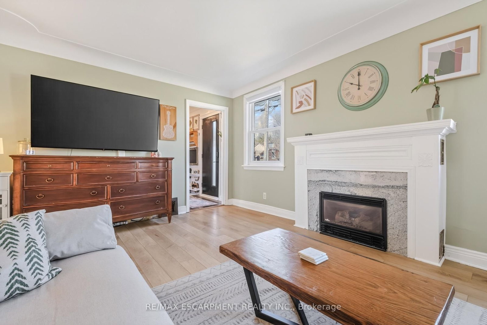 Detached House for sale at 43 Woodbridge Road, Hamilton, Ontario, L8K 3C8 - Rosedale - MLS: X12990636