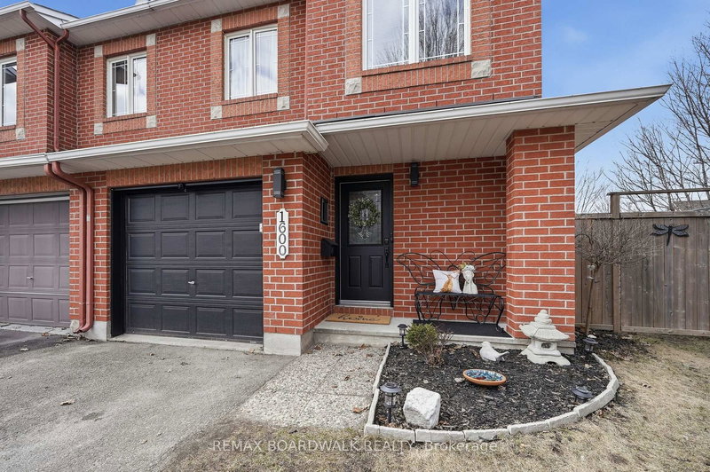 1600 Henri Lauzon St, Ottawa, K1C 7R6 | Image 2