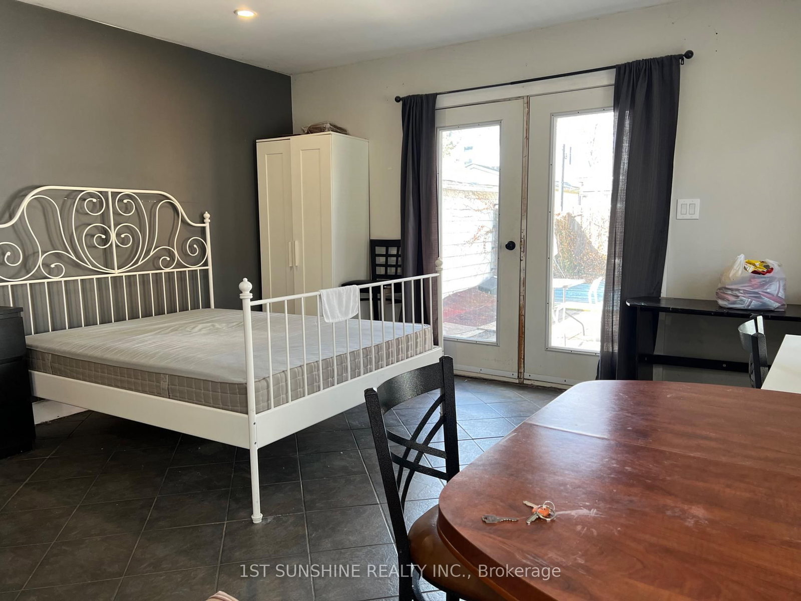 128 Arkell Street, Unit #Back Unit