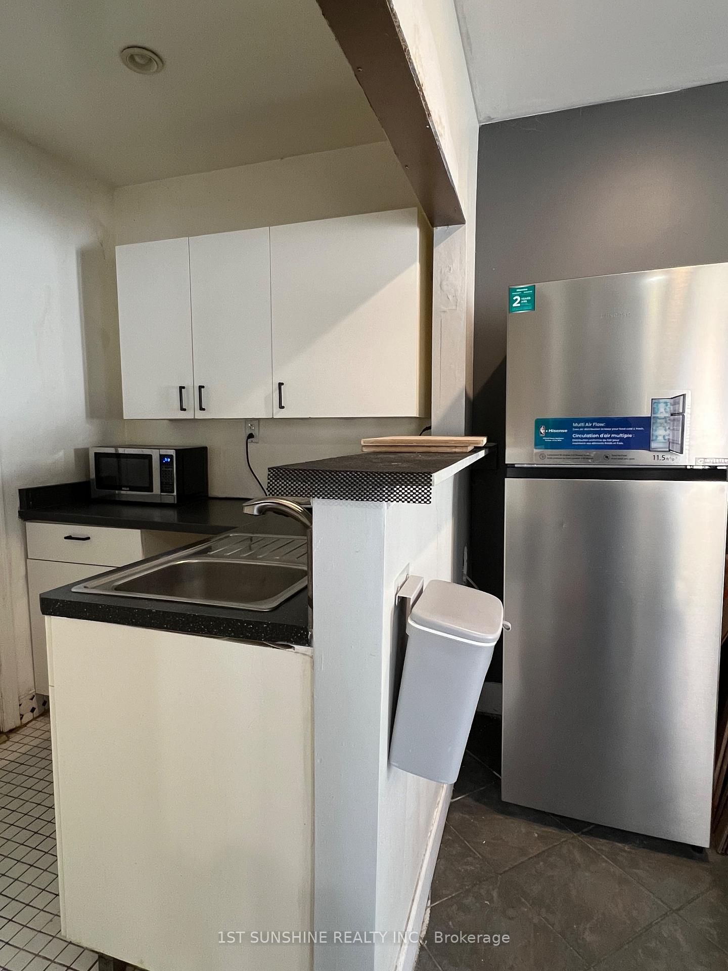 128 Arkell Street, Unit #Back Unit - Photo 7