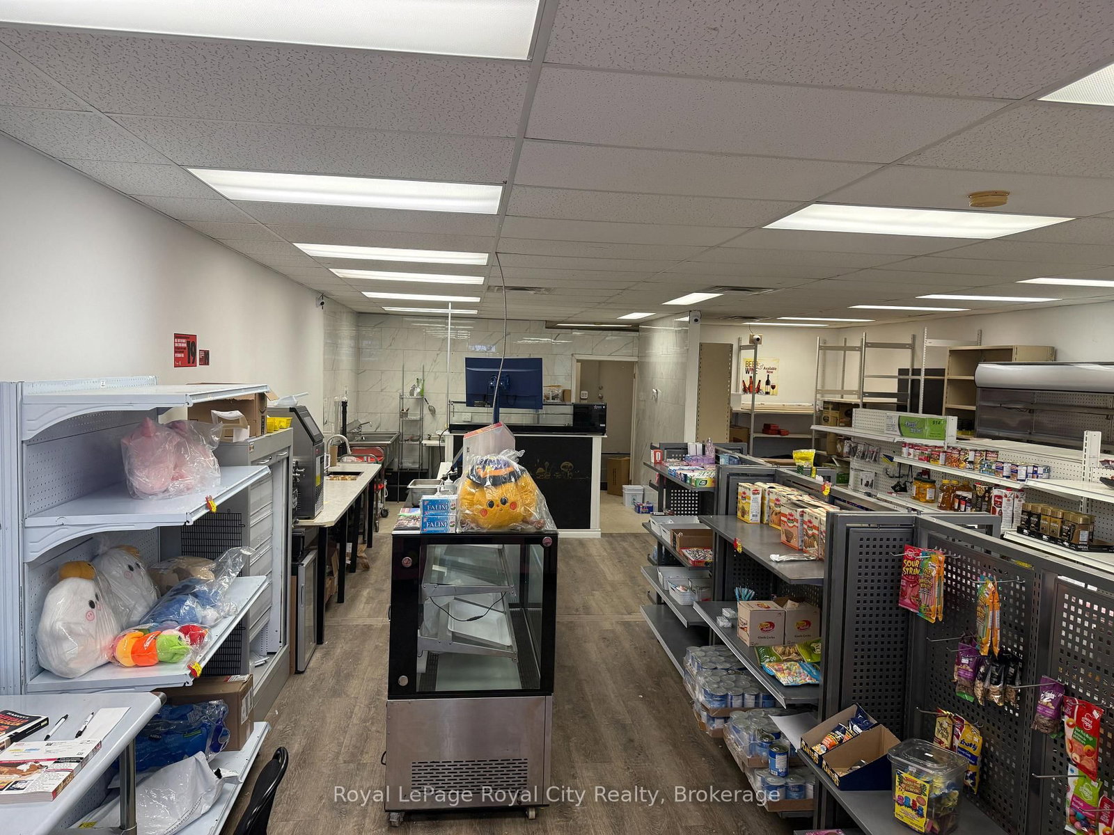 46 Cork Street E, Unit 1 - Photo 5