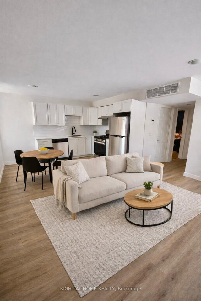 2 - 30 Stirton Street