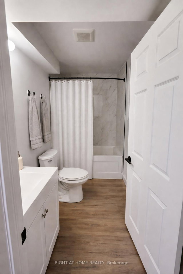 2 - 30 Stirton Street